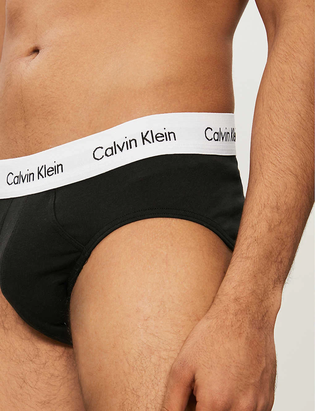 Calvin Klein Pack Of Three Cotton Stretch Regular-fit Stretch-cotton Briefs 4 Calvin Klein Pack Of Three Cotton Stretch Regular-fit Stretch-cotton Briefs - Image 4