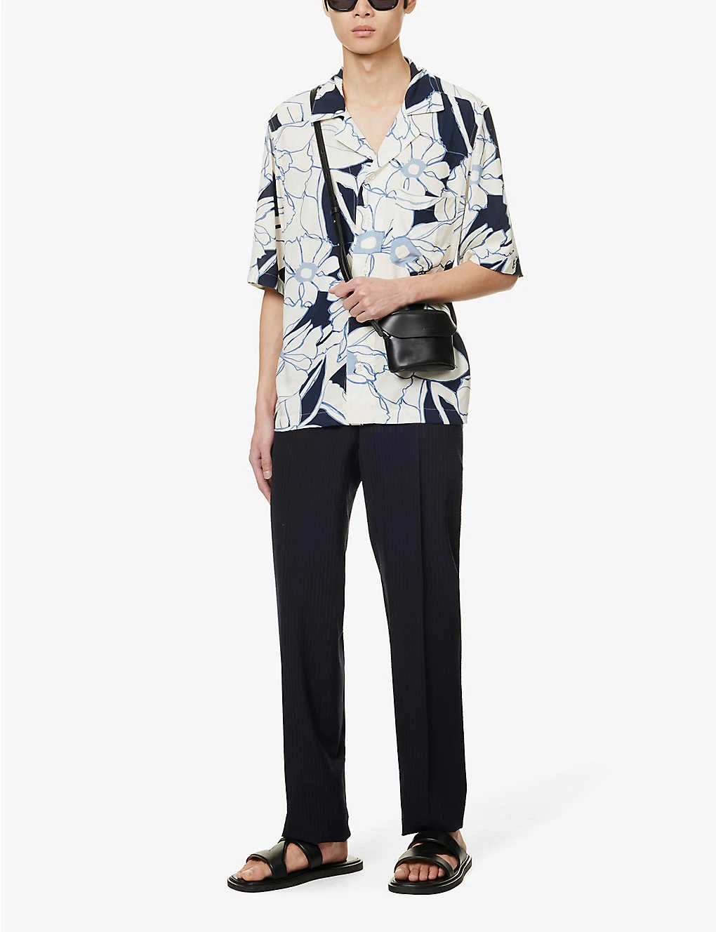 Oscar Jacobson Floral-print Boxy-fit Woven Shirt 2 Oscar Jacobson Floral-print Boxy-fit Woven Shirt - Image 2