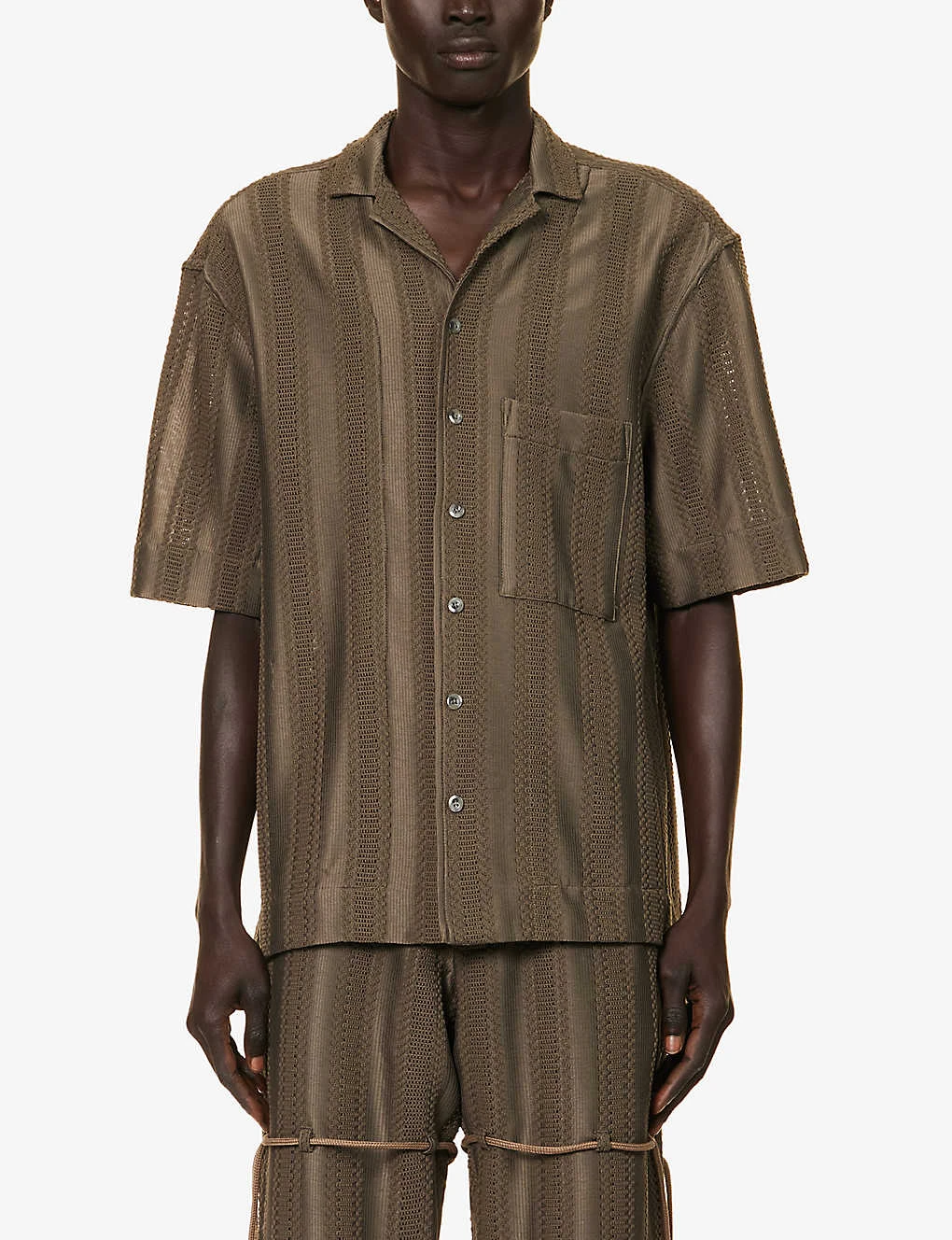 Semi-sheer Short-sleeved Boxy-fit Woven Shirt 3 Semi-sheer Short-sleeved Boxy-fit Woven Shirt - Image 3